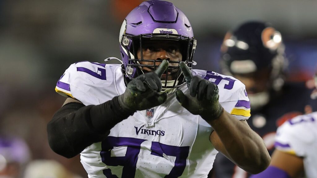 2026 NFL free agency grades: Javon Hargrave, Osa Odighizuwa