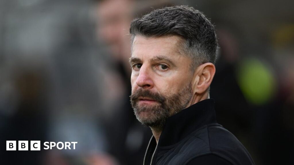 Aberdeen: Stephen Robinson has ‘two-fold’ plan to bring success back to Pittodrie Aberdeen head coach Stephen Robinson