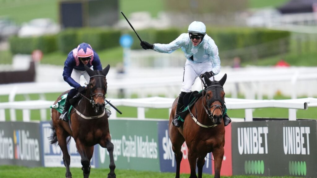 Cheltenham Festival: Kargese keeps it clean for Arkle Novices’ Chase success as mistakes cost big two | Racing News Kargese wins the Arkle under Danny Mullins