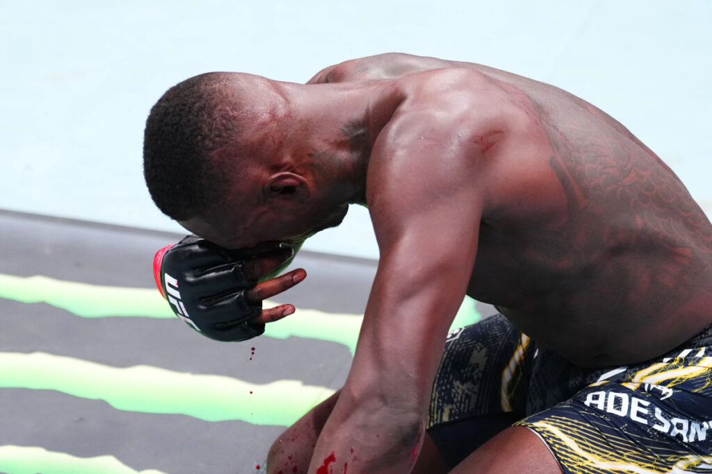 Israel Adesanya loses at UFC Seattle