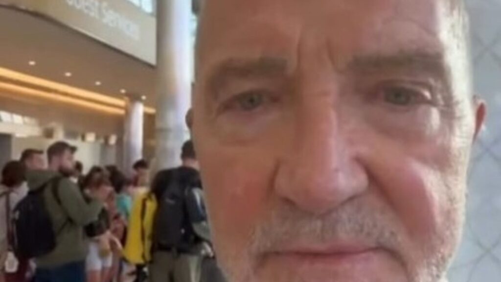 Graeme Souness stranded in Abu Dhabi after Iran strikes as Liverpool legend heard ‘loud bangs’ from ‘anti-missiles’ Graeme Souness stranded in Abu Dhabi after Iran strikes as Liverpool legend heard 'loud bangs' from 'anti-missiles'