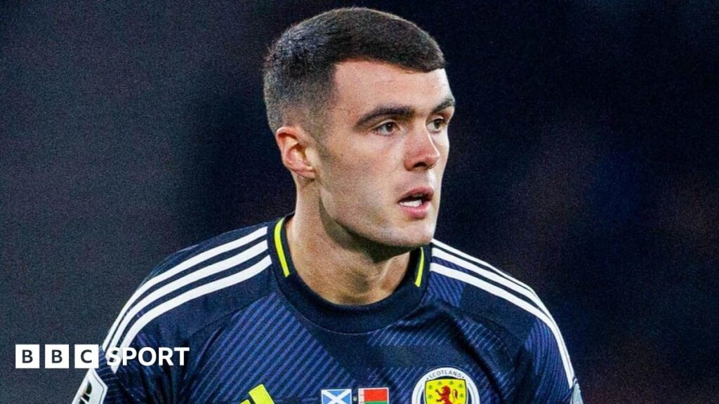 Lennon Miller playing for Udinese against Atalanta