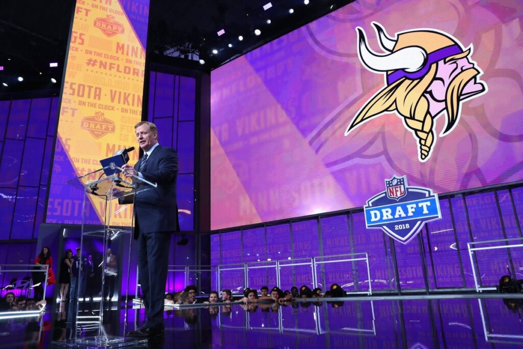 Minnesota Vikings submit bid to host 2028 NFL Draft