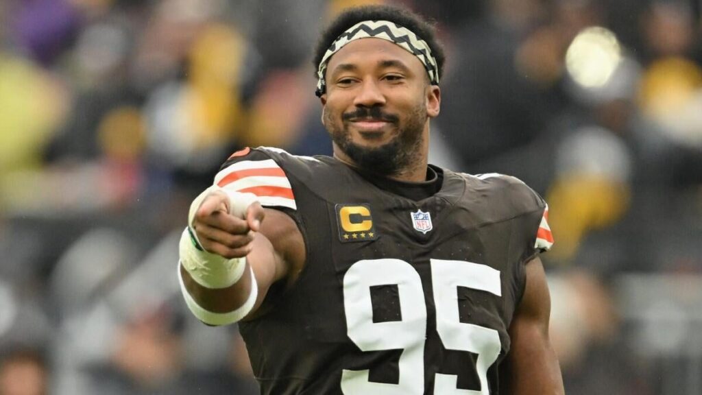 Myles Garrett trade rumors: Browns contract change, landing spots
