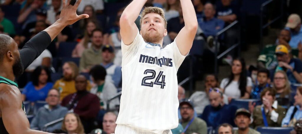 NBA DFS Picks & Lineup Advice: Monday (3/30)