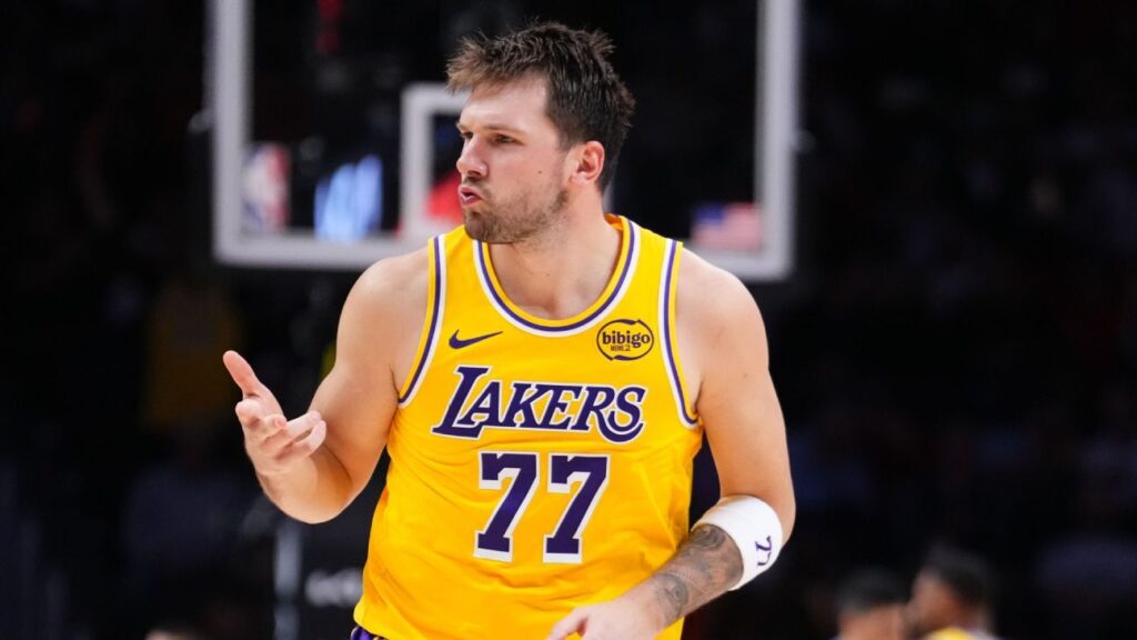 Risers and fallers: Luka’s on a heater, but is it time to drop Giannis? Risers and fallers: Luka's on a heater, but is it time to drop Giannis?