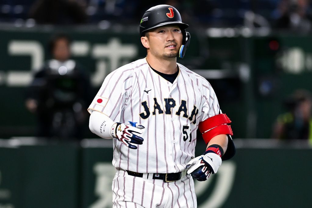 Seiya Suzuki to miss Cubs’ opener after knee injury in WBC Seiya Suzuki to miss Cubs' opener after knee injury in WBC