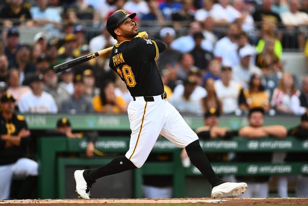 Tommy Pham, Mets agree to minors deal, bolstering New York outfield depth: Sources