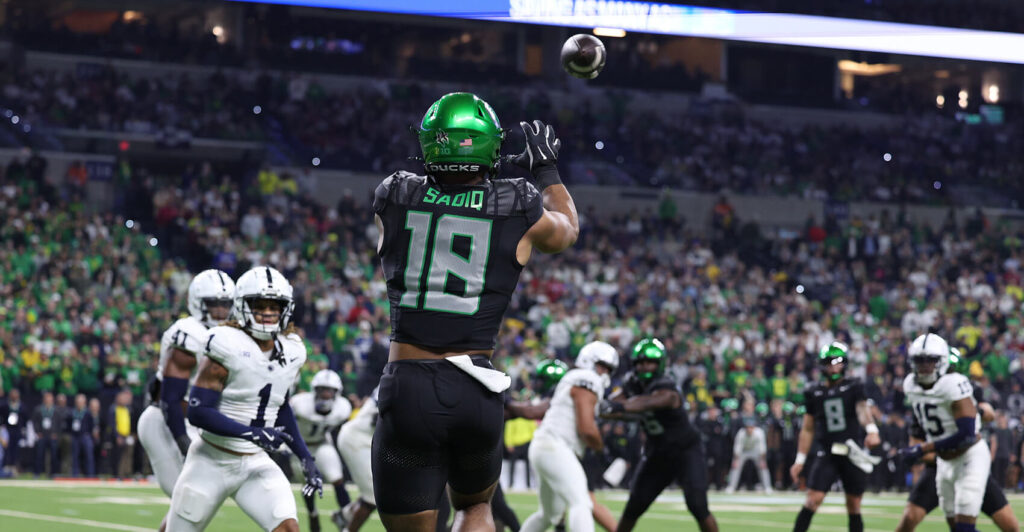2026 NFL Draft Rookie Profile: Kenyon Sadiq (Fantasy Football) 2026 NFL Draft Rookie Profile: Kenyon Sadiq (Fantasy Football)