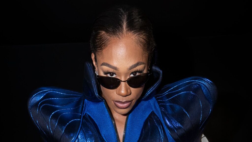 Alycia Baumgardner on Katie Taylor, Amanda Serrano and Mikaela Mayer: ‘Three great fights – let’s get them all!’ | Boxing News Alycia Baumgardner on Katie Taylor, Amanda Serrano and Mikaela Mayer: 'Three great fights - let’s get them all!' | Boxing News