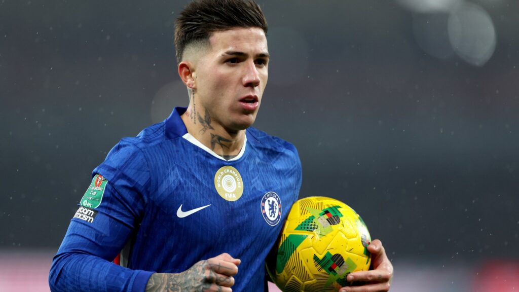 Chelsea blasted for ‘massive, unnecessary risk’ by banning Enzo Fernandez amid fears damage could be irreparable Chelsea blasted for 'massive, unnecessary risk' by banning Enzo Fernandez amid fears damage could be irreparable
