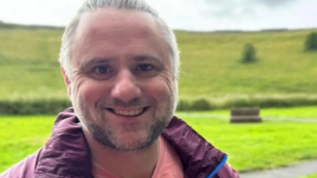 Football fan threw 'defensive, left one-punch shot' during a night out in which a man was killed