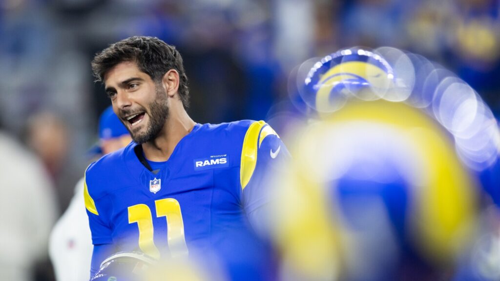 Jimmy Garoppolo is reportedly “weighing a few options” Jimmy Garoppolo is reportedly "weighing a few options"