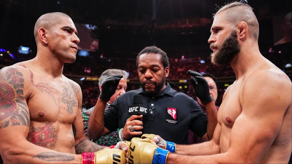 Jiri Prochazka explains why potentially following Alex Pereira to heavyweight is a ‘really good idea’ Alex Pereira vs. Jiri Prochazka 2 at UFC 303