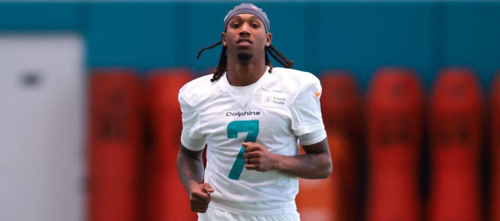 6 Late-Round Dynasty Rookie Sleepers (2026 Fantasy Football) 6 Late-Round Dynasty Rookie Sleepers (2026 Fantasy Football)