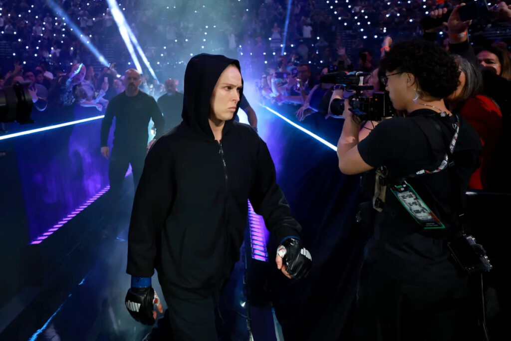 Ronda Rousey responds to UFC announcing Conor McGregor’s return during MVP MMA 1: “They see us as a real rival” Ronda Rousey walkout MVP MMA 1