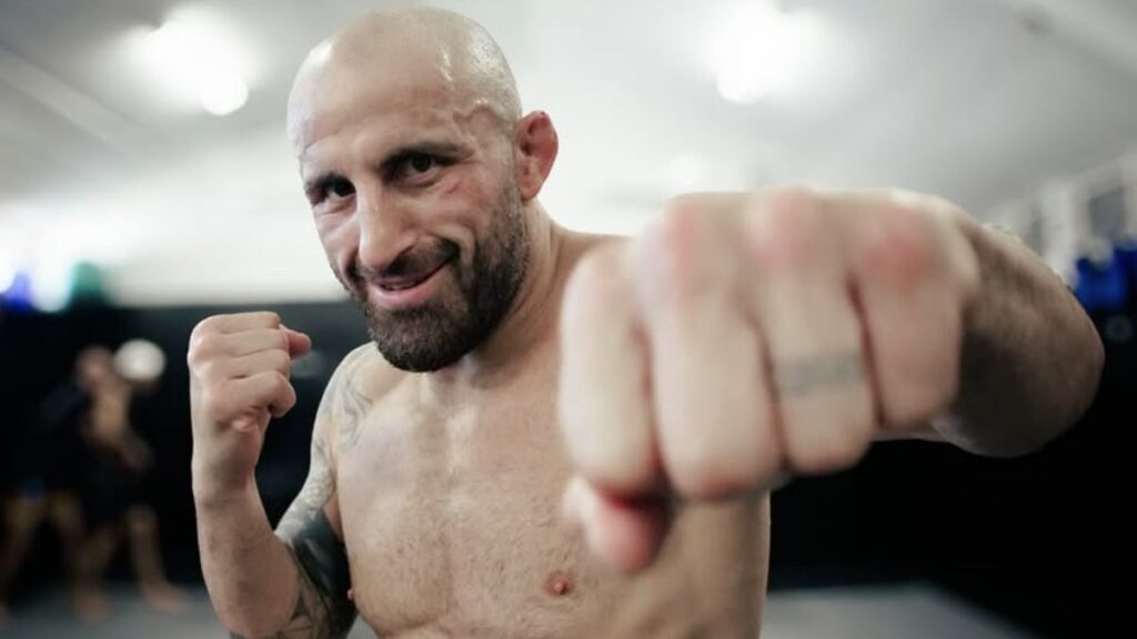 Alexander Volkanovski provides possible timeline for Movsar Evloev title fight Alexander Volkanovski