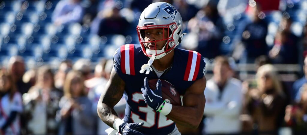 7 Fantasy Football League Winners: Mid-Round RBs (2026)