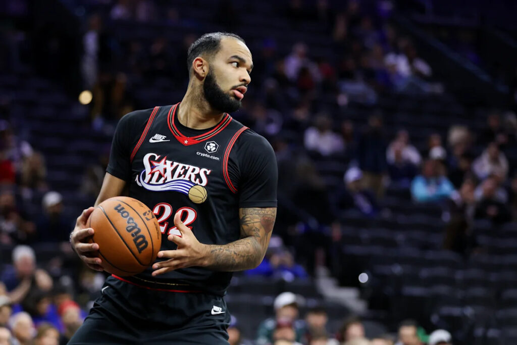 76ers reportedly trade F Johni Broome, pick to Clippers for cash to get under both aprons after LeBron James' signing