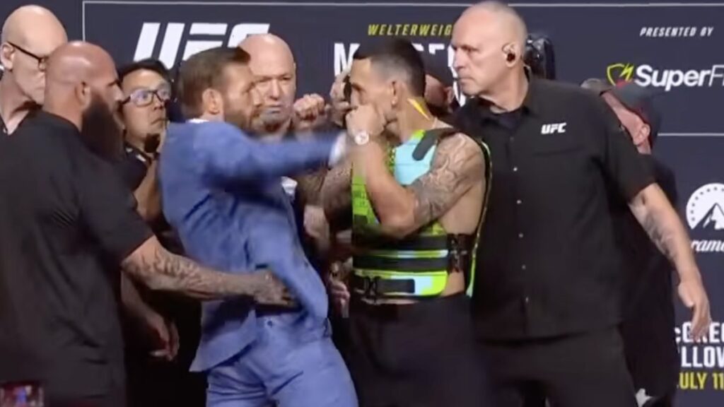Conor McGregor Max Holloway