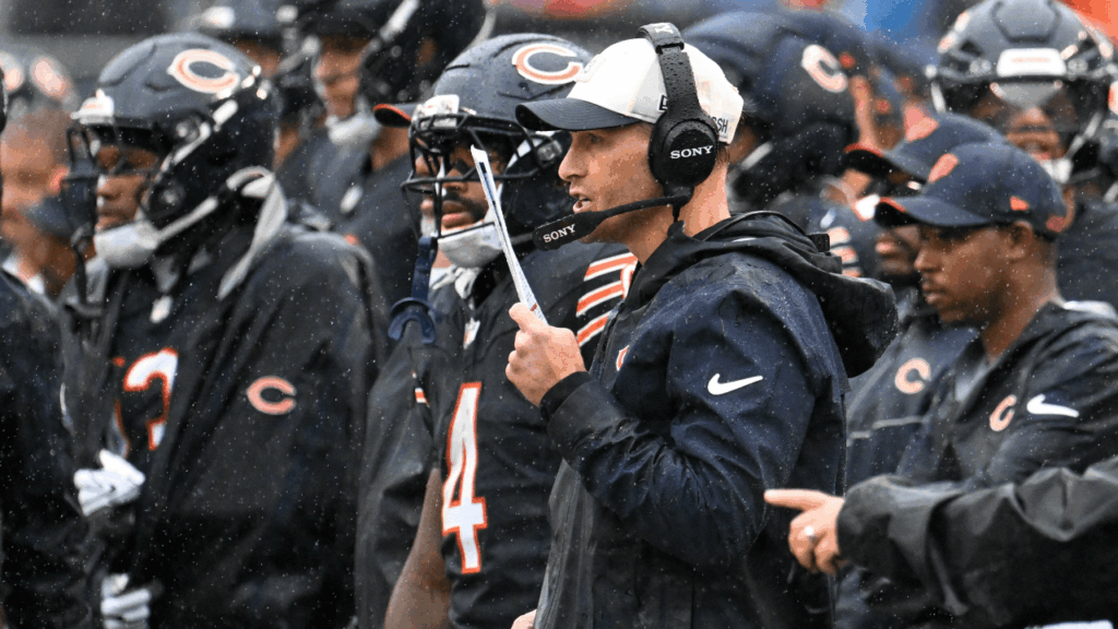Chicago Bears head coach Ben Johnson NFL